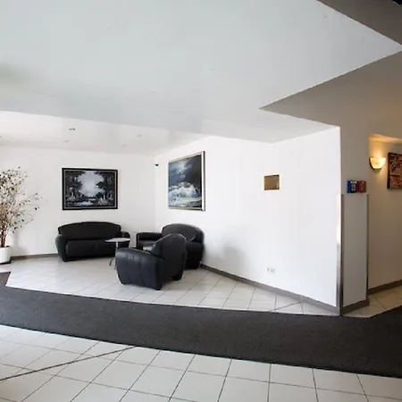 Hotel Elbroich 3*