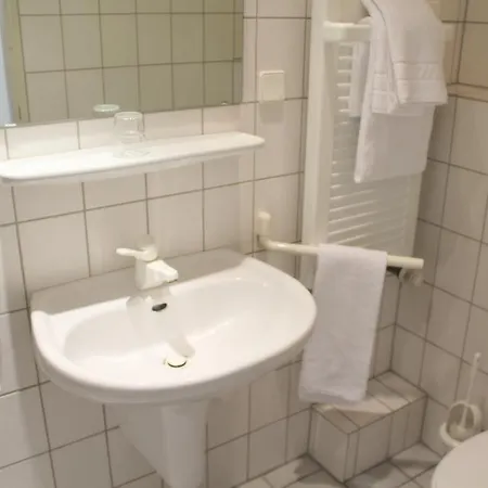 Hotel Elbroich 3*